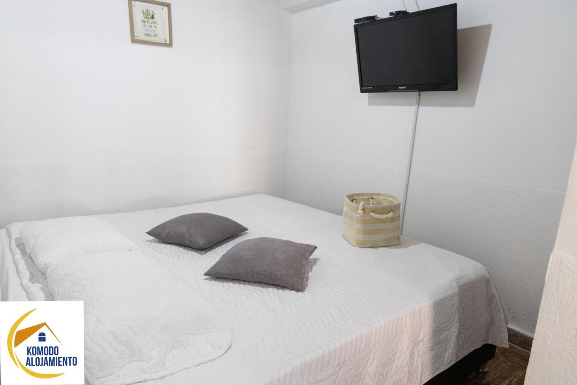 Komodo Alojamiento- Hostal Autoservicio - Ubicado Muy Cerca Al Centro Historico -Habitaciones Con Bano Privado, Wifi , Cama 2X2 Popayan Εξωτερικό φωτογραφία